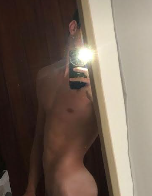 Massimo, il tuo compagno ideale per una serata speciale! Sono un giovane di 21 anni, sportivo, dinamico e professionale, che sa come mettere a proprio agio