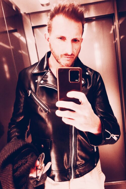 RobinHood Gigolo Accompagnatore milano